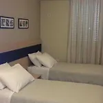 Oresti Center Szálloda Tirana