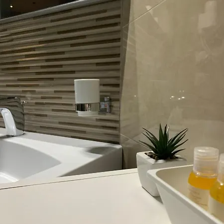 Hotel Oresti Center Tirana