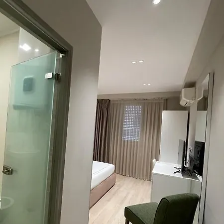 Oresti Center Hotel Tirana