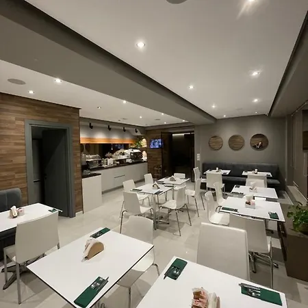 Szálloda Oresti Center 3*