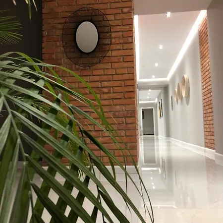 Hotell Oresti Center Tirana