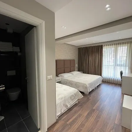 Hotel Oresti Center Tirana