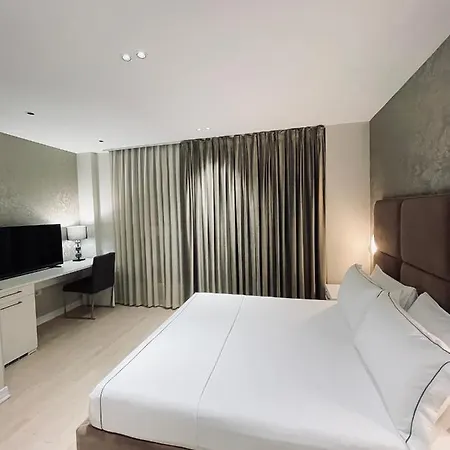 Oresti Center 3* Tirana