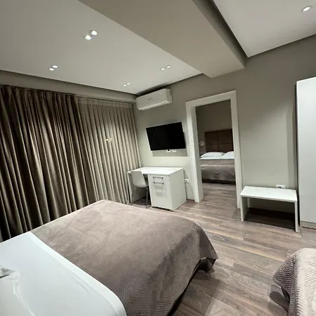 Oresti Center 3*
